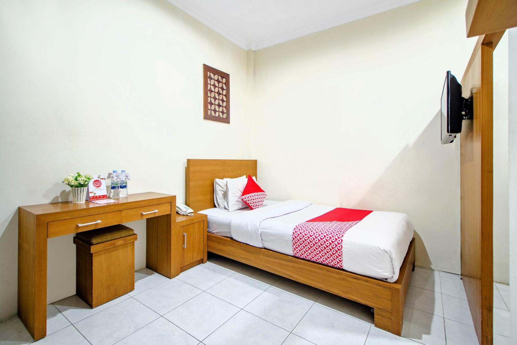 OYO 250 De'Gadri Ndalem Hotel Jarakan Buitenkant foto