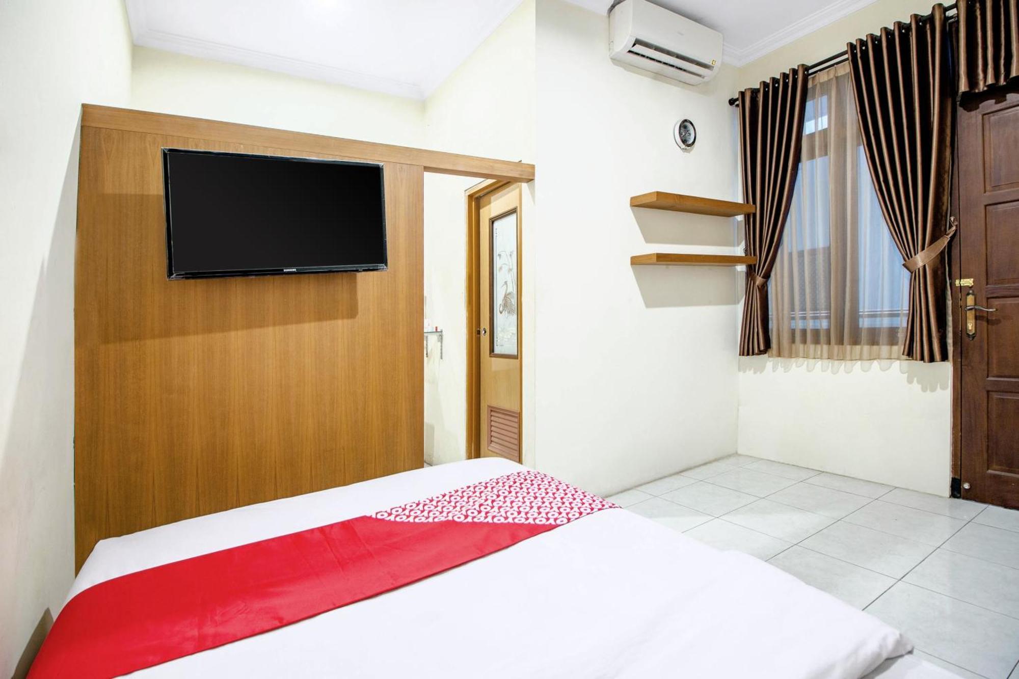 OYO 250 De'Gadri Ndalem Hotel Jarakan Buitenkant foto