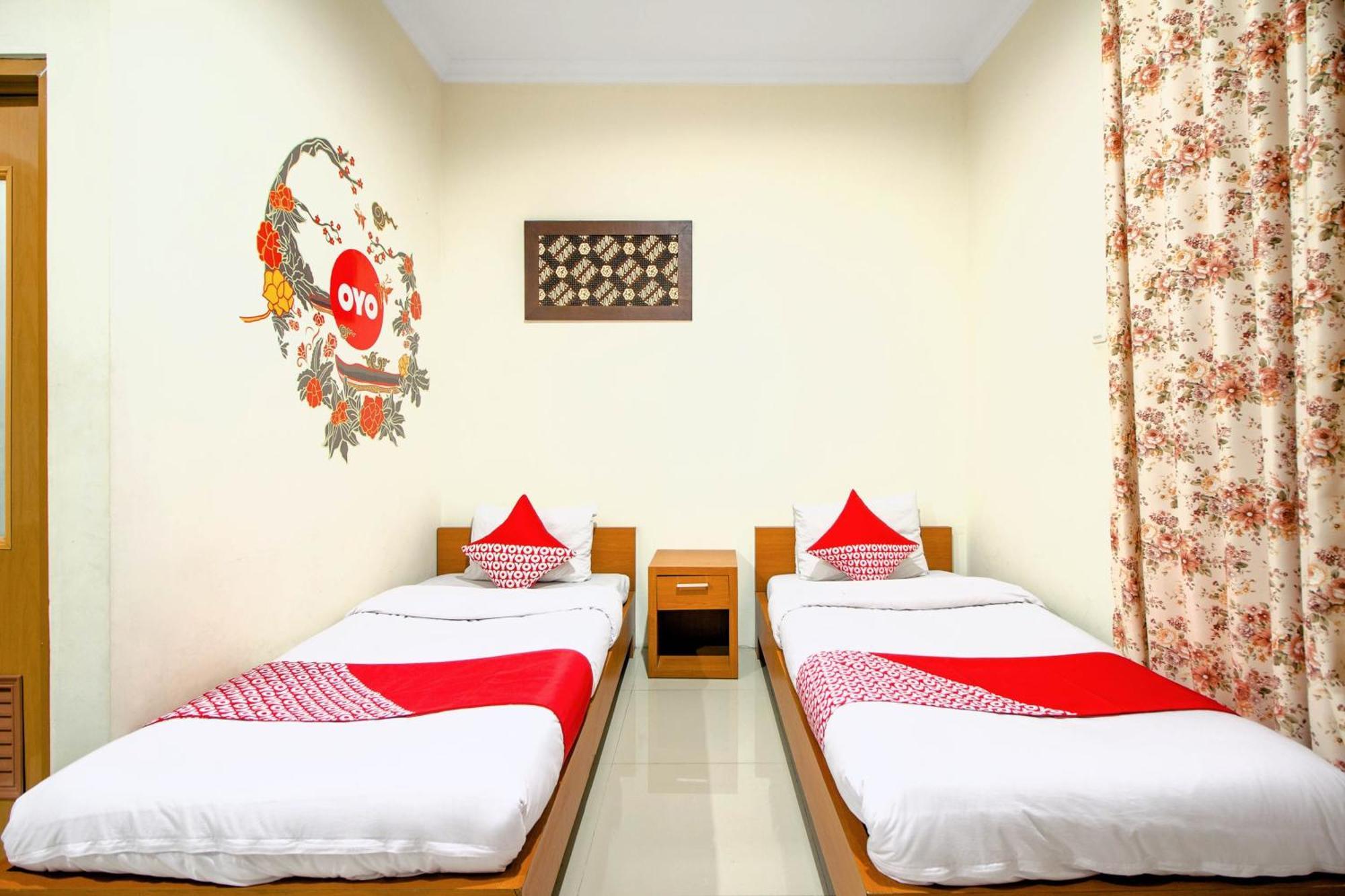 OYO 250 De'Gadri Ndalem Hotel Jarakan Buitenkant foto